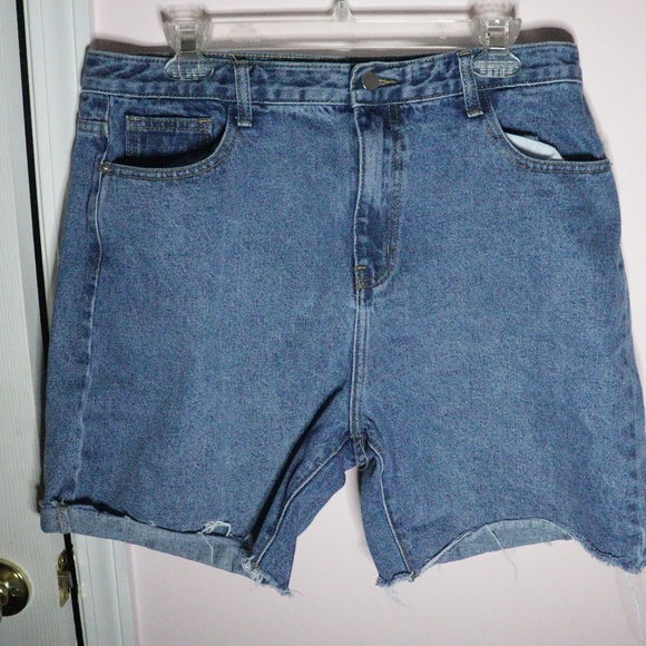 mid blue denim shorts